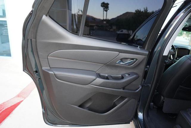 Photo of 2019 Gray Chevrolet Traverse