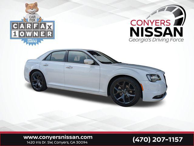 2022 Chrysler 300