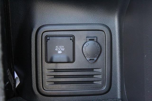 Photo of 2023 Barcelona Red Metallic Toyota 4Runner