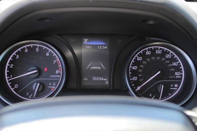 Photo of 2022 White Toyota Camry