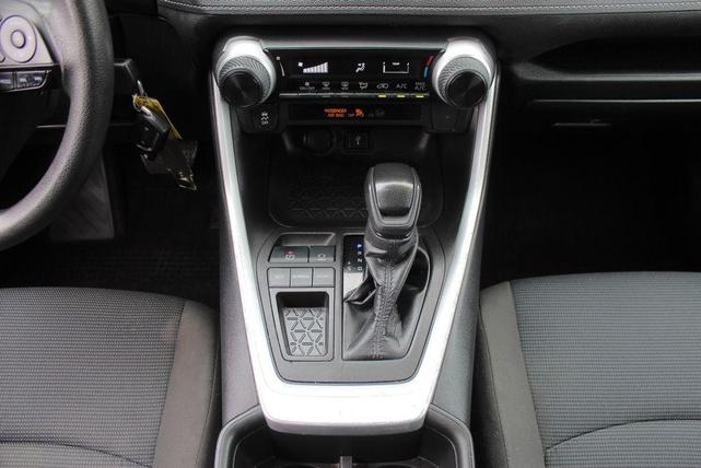 Photo of 2022 Magnetic Gray Metallic Toyota RAV4