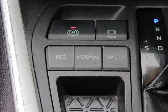 Photo of 2022 Magnetic Gray Metallic Toyota RAV4