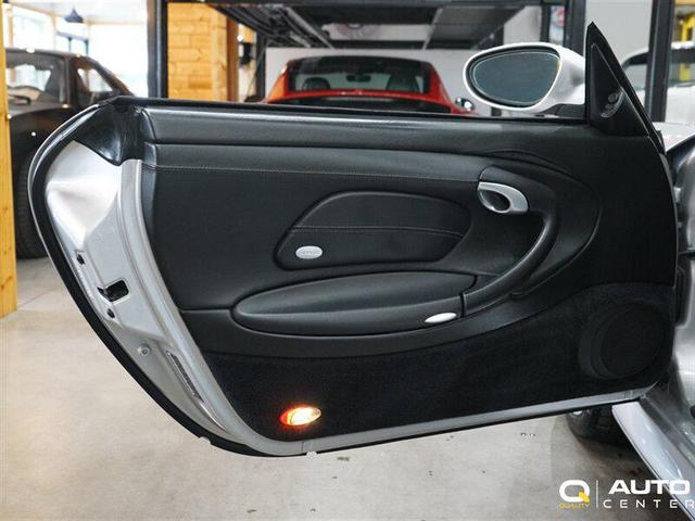 Photo of 2004 Meridian Metallic Porsche 911