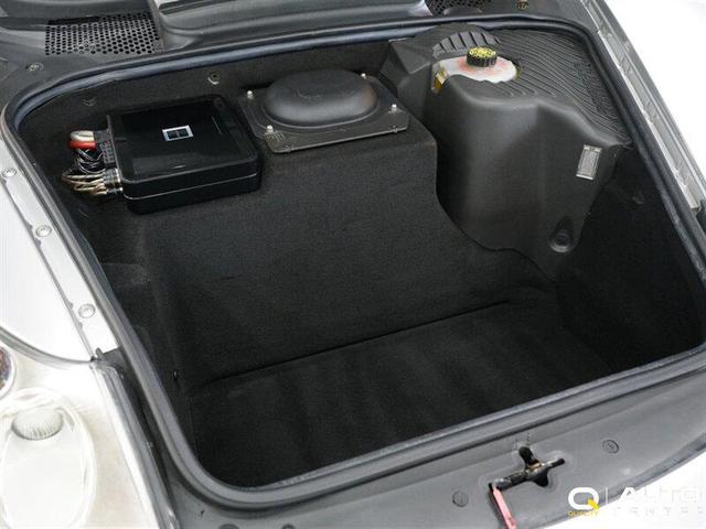 Photo of 2004 Meridian Metallic Porsche 911