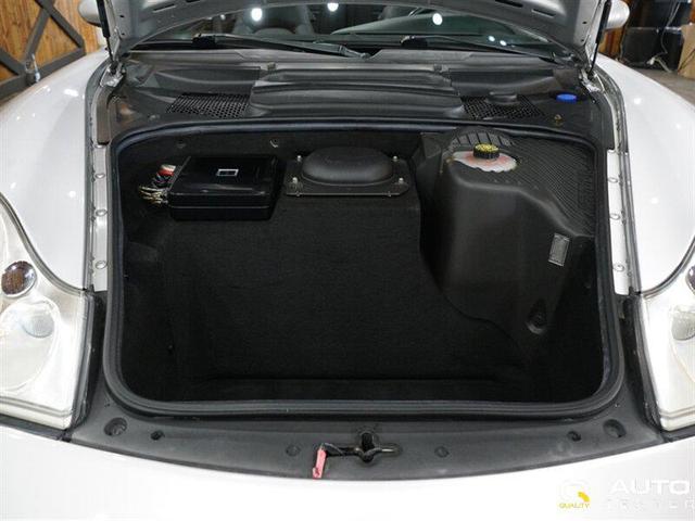 Photo of 2004 Meridian Metallic Porsche 911