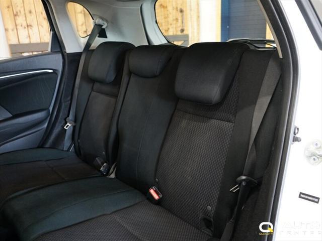 Photo of 2019 Platinum White Pearl Honda Fit