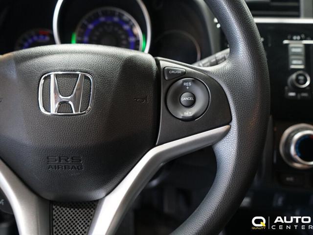 Photo of 2019 Platinum White Pearl Honda Fit