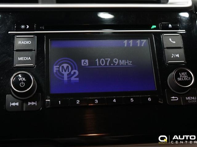 Photo of 2019 Platinum White Pearl Honda Fit