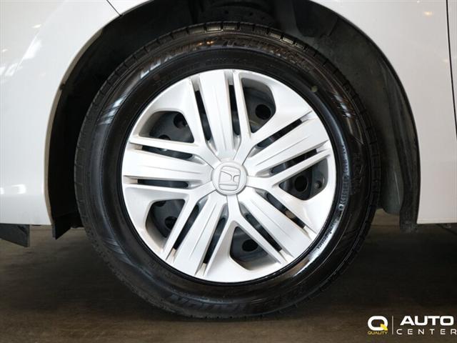 Photo of 2019 Platinum White Pearl Honda Fit