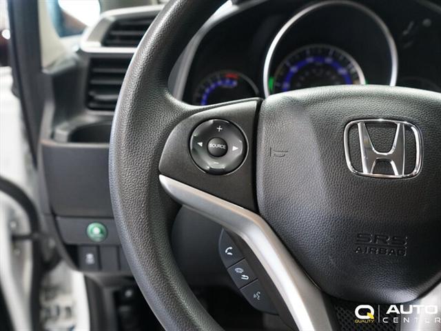 Photo of 2019 Platinum White Pearl Honda Fit