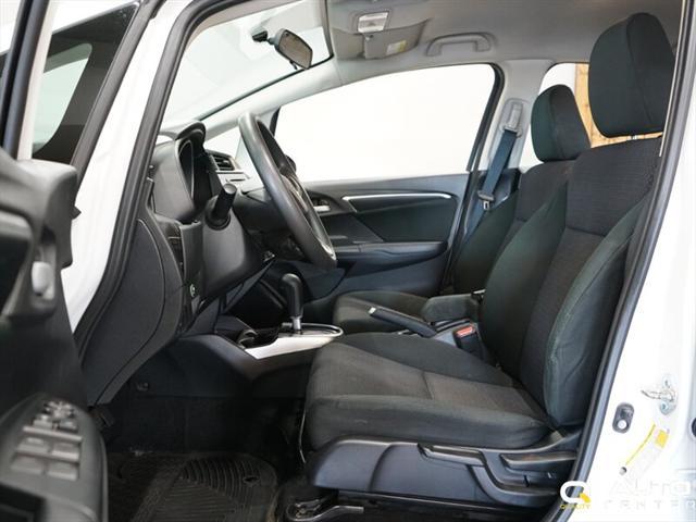 Photo of 2019 Platinum White Pearl Honda Fit