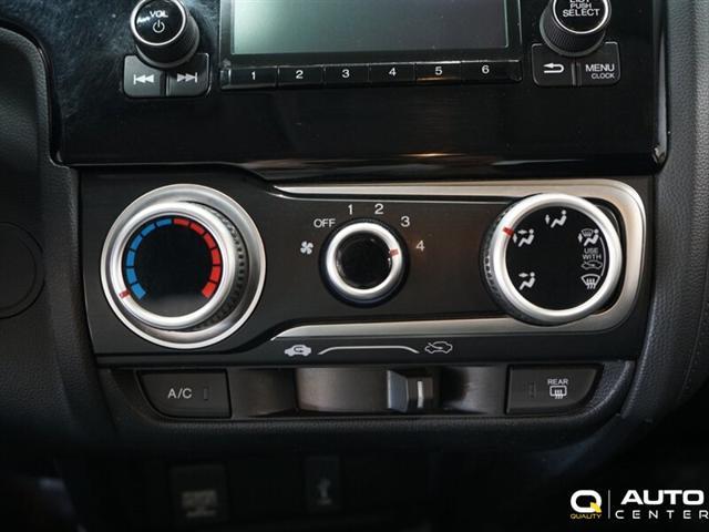 Photo of 2019 Platinum White Pearl Honda Fit