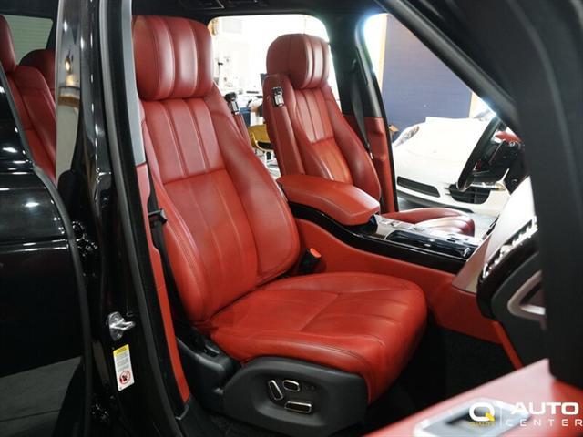 Photo of 2014 Santorini Black Metallic Land Rover Range Rover