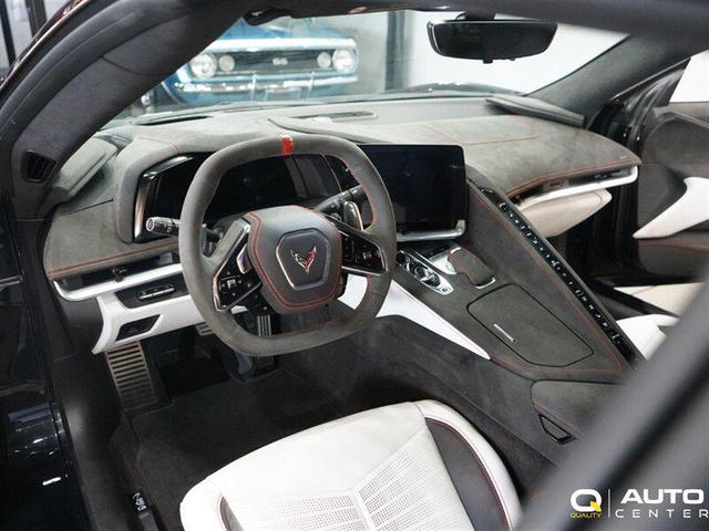 Photo of 2023 Black Chevrolet Corvette