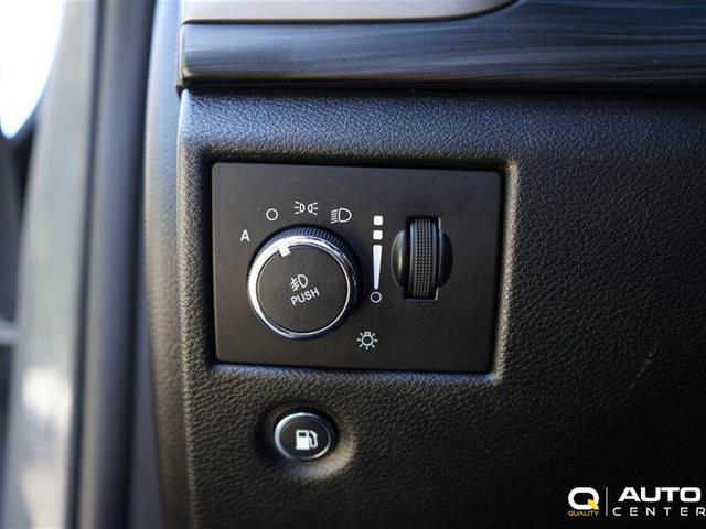 Photo of 2021 Gray Jeep Grand Cherokee
