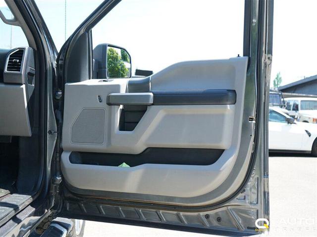 Photo of 2016 Magnetic Metallic Ford F-150