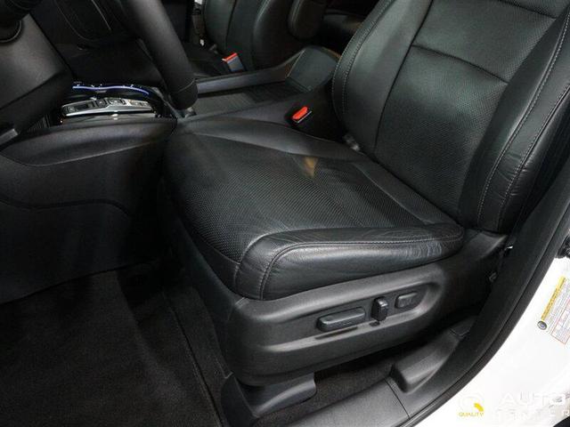Photo of 2020 Platinum White Pearl Honda Pilot