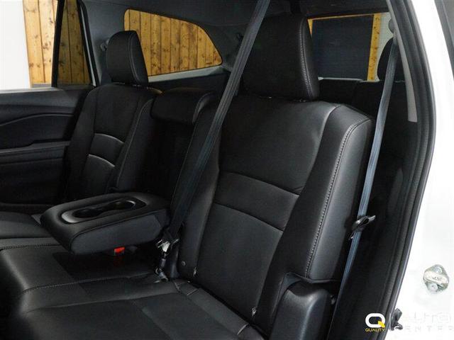 Photo of 2020 Platinum White Pearl Honda Pilot