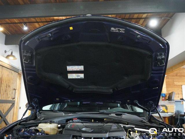 Photo of 2017 Montecarlo Blue Metallic Alfa Romeo Giulia