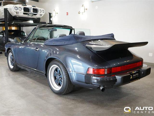Photo of 1989 Marine Blue Metallic Porsche 911