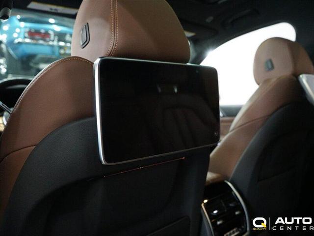 Photo of 2019 Vermont Bronze Metallic BMW X7