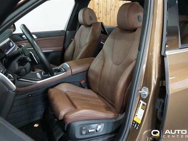 Photo of 2019 Vermont Bronze Metallic BMW X7