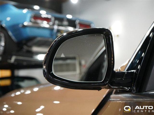 Photo of 2019 Vermont Bronze Metallic BMW X7