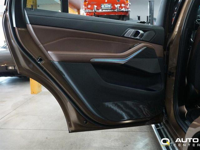 Photo of 2019 Vermont Bronze Metallic BMW X7