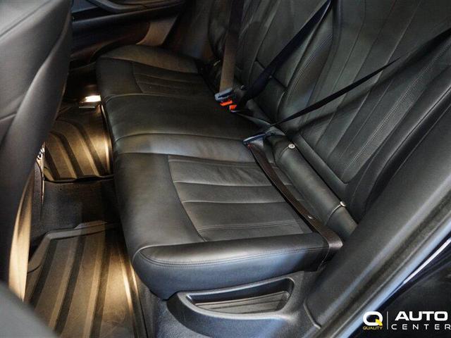 Photo of 2015 Black Sapphire Metallic BMW X6