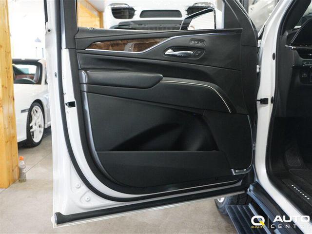 Photo of 2021 Crystal White Tricoat Cadillac Escalade