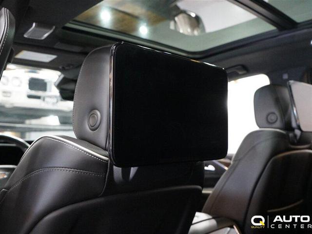 Photo of 2021 Crystal White Tricoat Cadillac Escalade