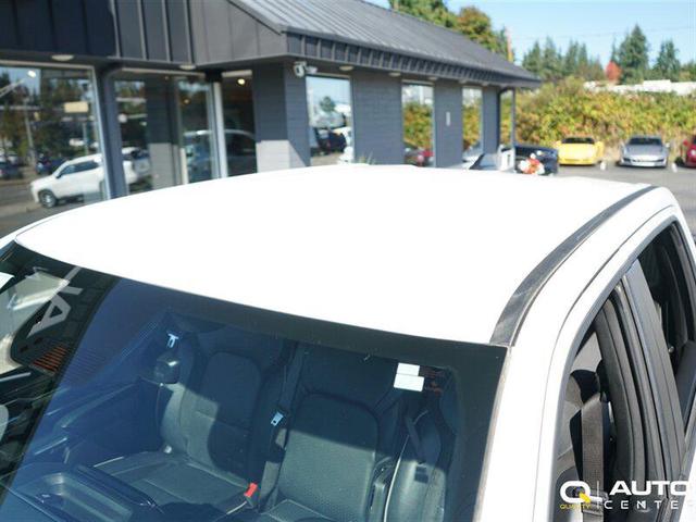 Photo of 2023 Ivory Tri-Coat Pearl RAM 1500