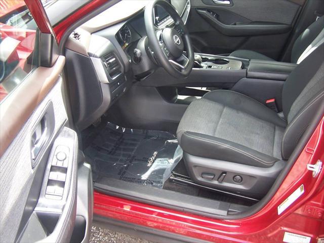 Photo of 2023 Red Nissan Rogue