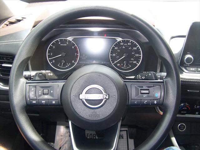Photo of 2023 Red Nissan Rogue