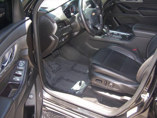 Photo of 2020 Black Chevrolet Traverse