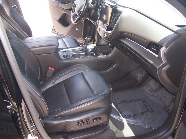 Photo of 2020 Black Chevrolet Traverse