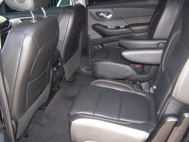Photo of 2020 Black Chevrolet Traverse