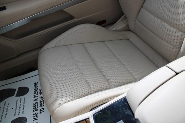 Photo of 2016 Mars Red Mercedes-Benz E-Class