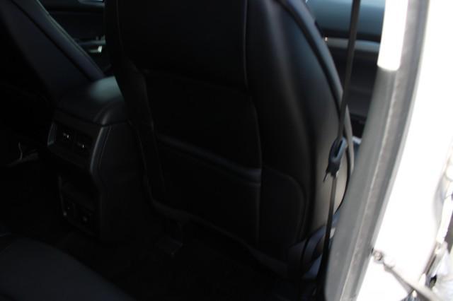Photo of 2018 Ingot Silver Metallic Ford Edge
