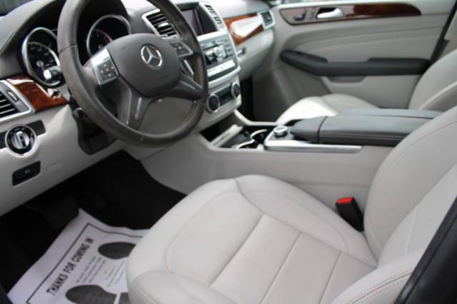 Photo of 2013 Steel Grey Metallic Mercedes-Benz M-Class