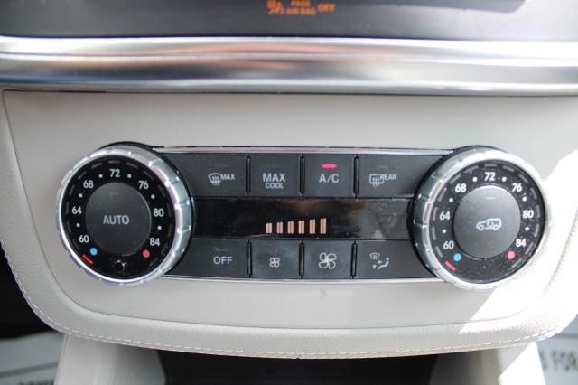 Photo of 2013 Steel Grey Metallic Mercedes-Benz M-Class