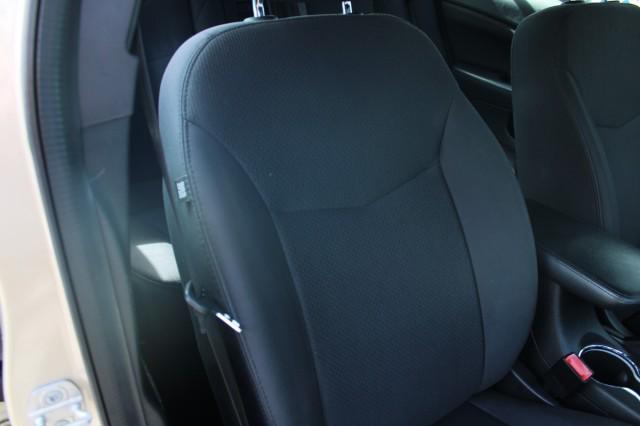 Photo of 2014 Billet Silver Metallic Clearcoat Chrysler 200
