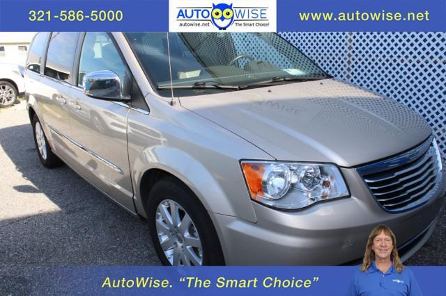 2012 Chrysler Town & Country