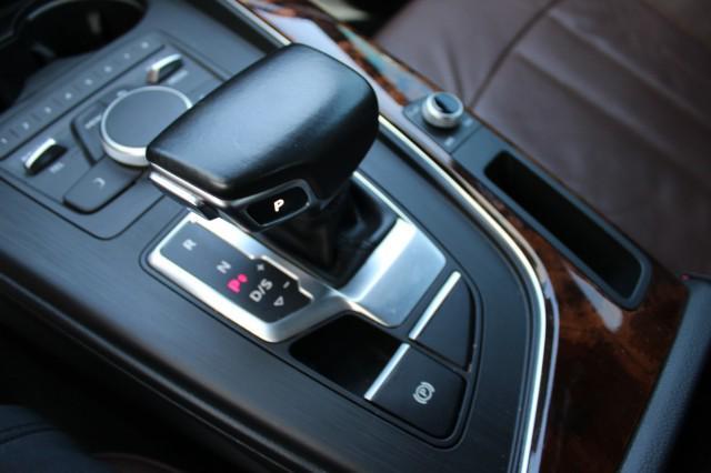 Photo of 2019 Glacier White Metallic Audi A4