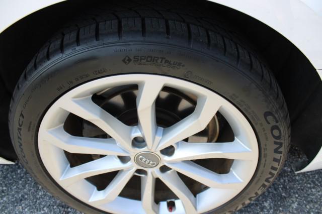 Photo of 2019 Glacier White Metallic Audi A4