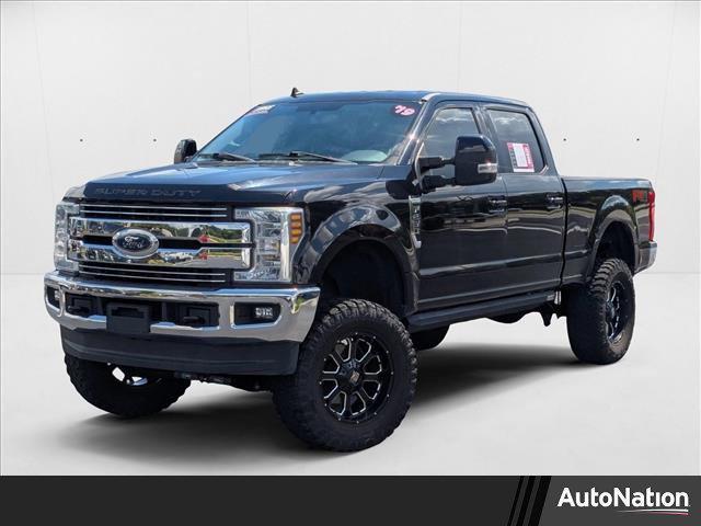 Photo of 2019 Agate Black Metallic Ford F-250
