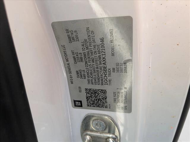 Photo of 2019 Summit White Chevrolet Colorado