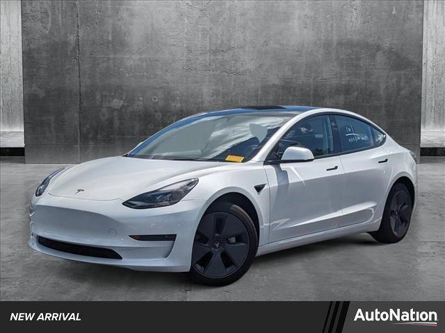 Photo of 2023 Pearl White Multi-Coat Tesla Model 3
