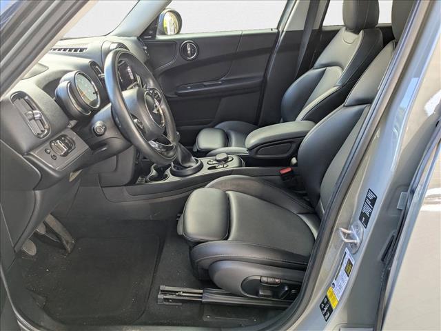 Photo of 2018 British Racing Green Metallic MINI Countryman