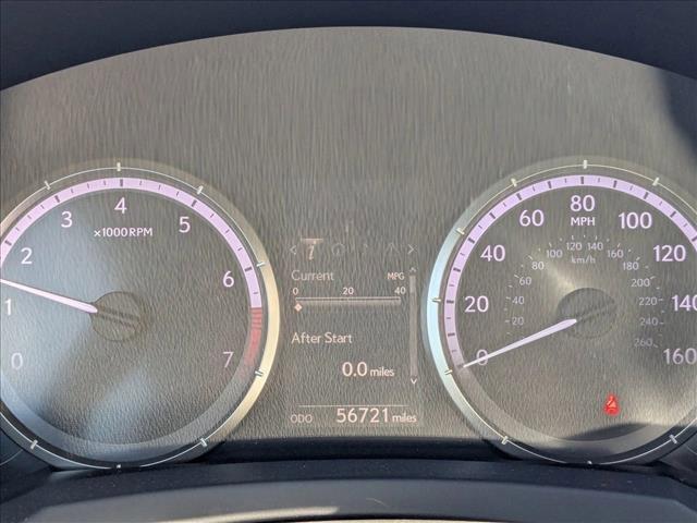 Photo of 2015 Atomic Silver Lexus RC 350